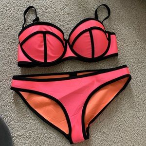 Triangl Bikini